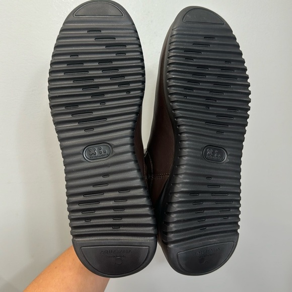 New Aquatalia Christiana Leather Chelsea Boot Extra Light Size 7.5 NEW - Picture 15 of 16